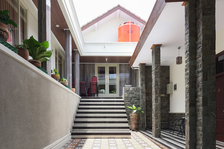 Exterior & Views 2, Urbanview Alfiya Hotel Lampung by RedDoorz, Bandar Lampung