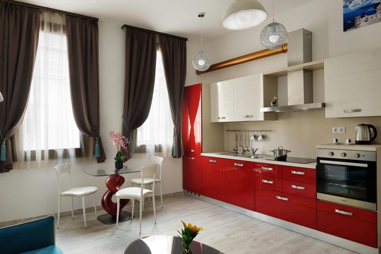 Others 5, Dominus Residence, Cluj-napoca