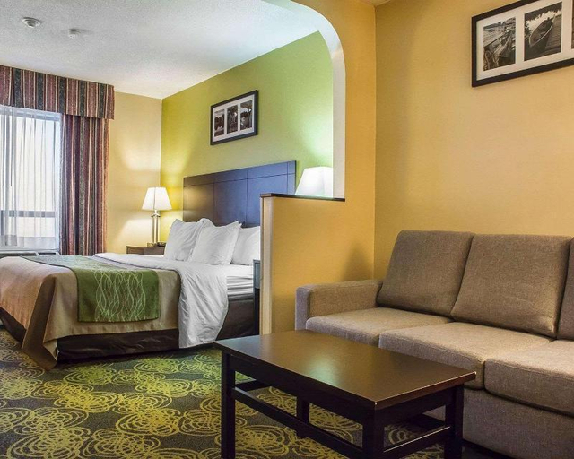 Bedroom 13