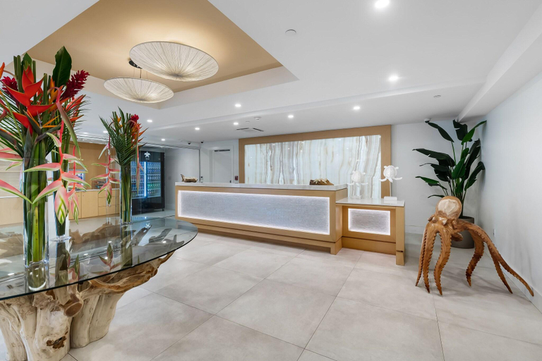 Public Area, Beachcomber Oceanfront Resort & Villas, Broward