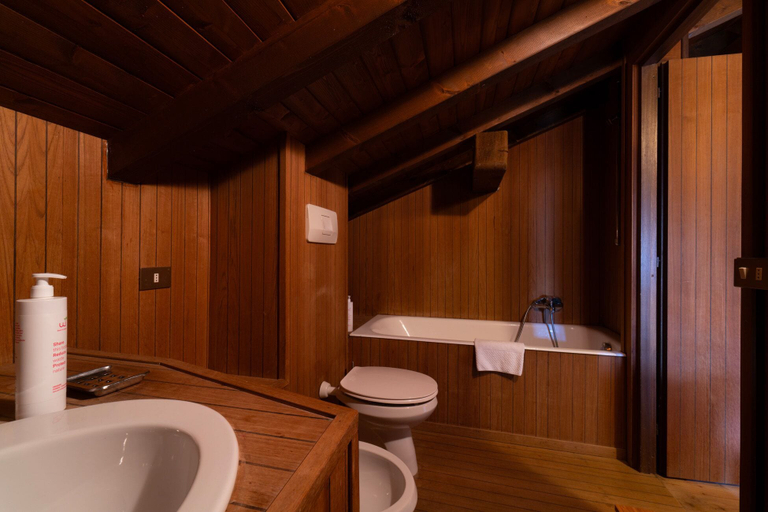 Bathroom 3, Baita Gemma by Wonderful Italy, Como
