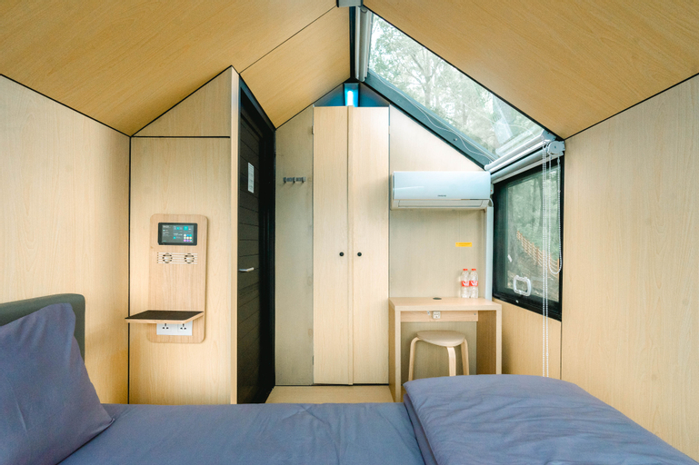 Bedroom 10
