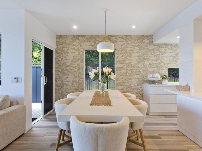 Townhouse 6 Sunseeker Close 26, Noosa - Noosa-Noosaville