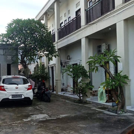 Exterior & Views 2, Agung Residence, Denpasar