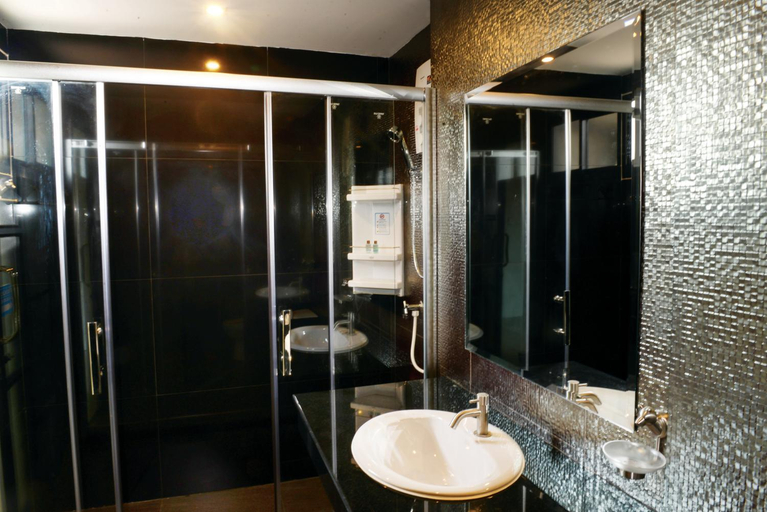 Bedroom 2, DB Plus 3, Wang Thonglang