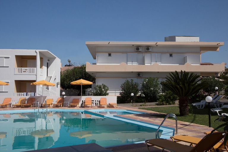Entrance 4, Elena Rooms & Apartments, Crete