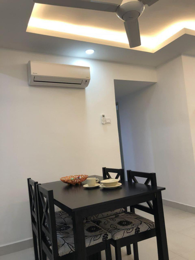 Dining Room 6