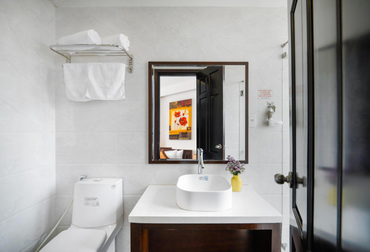 Bathroom 3