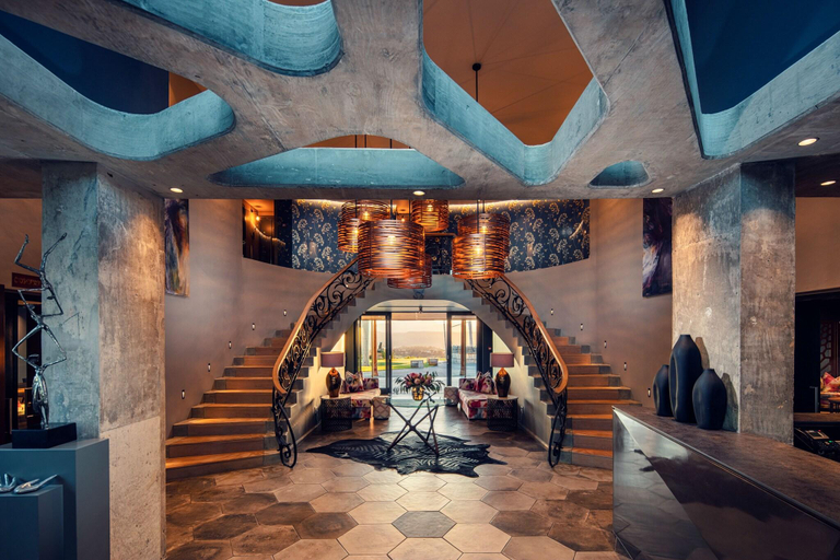 Public Area 5, Sky Villa Boutique Hotel, Eden