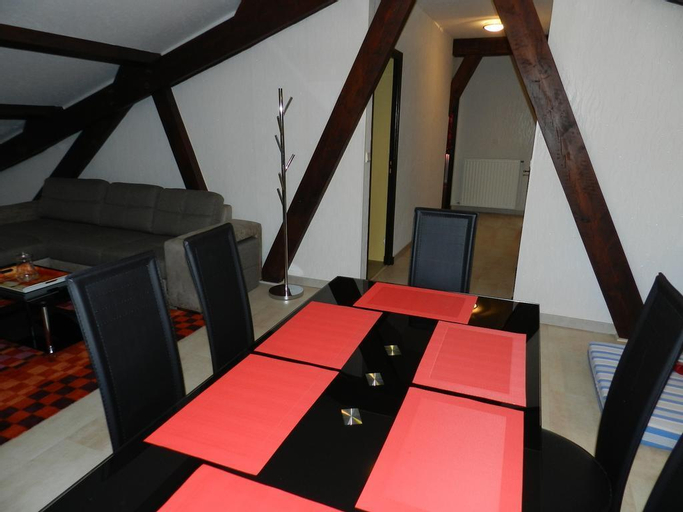 Dining Room 7