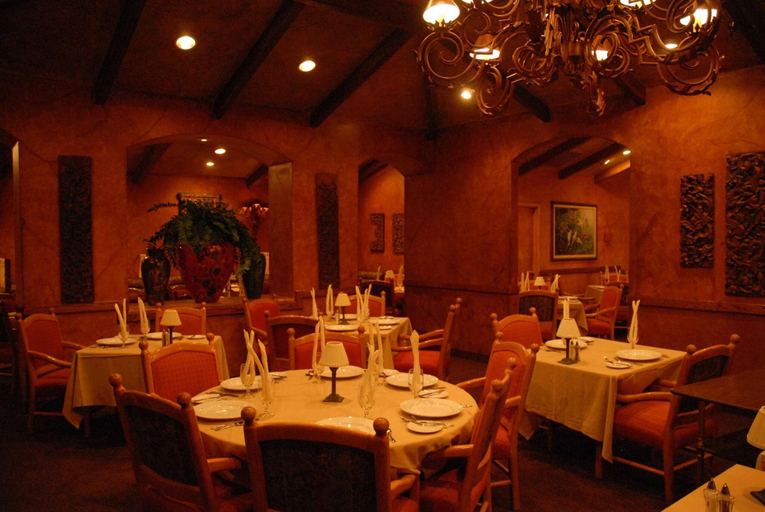 Food & Drinks 5, Casablanca Resort, Clark