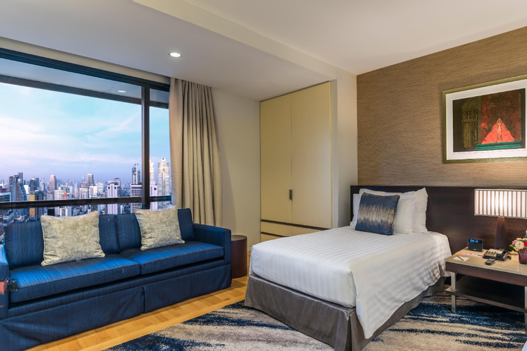 Bedroom 24