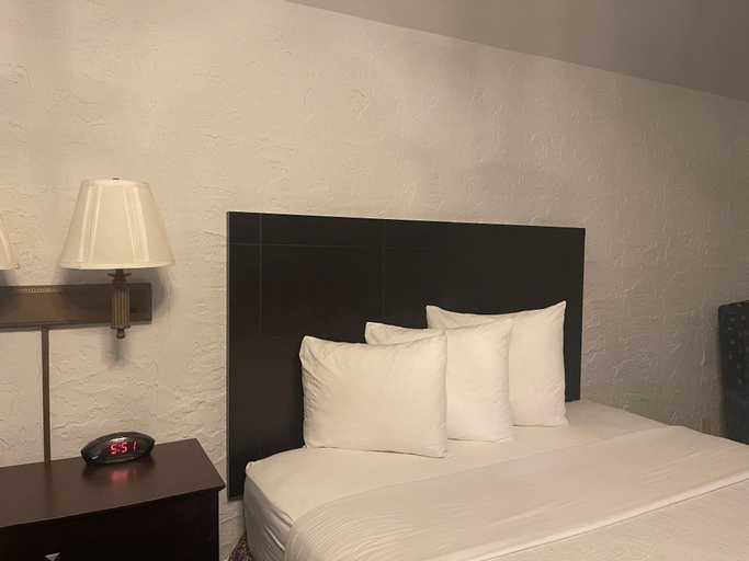 Bedroom 11