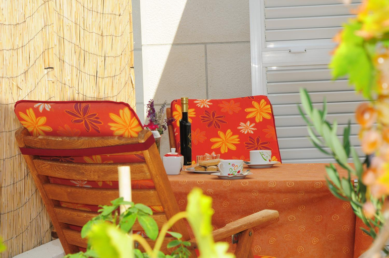 Others 3, Apartment Tihomir, Vodice