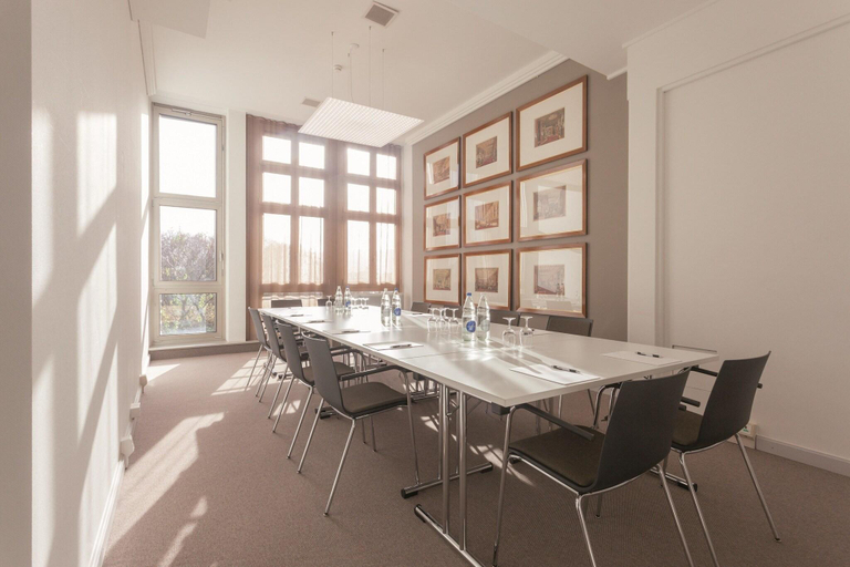 Business Facilities 26