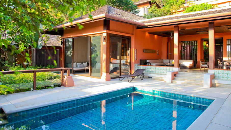Swimming Pool 8