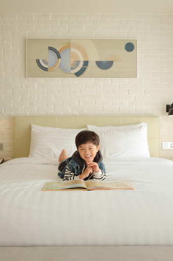 Bedroom 12