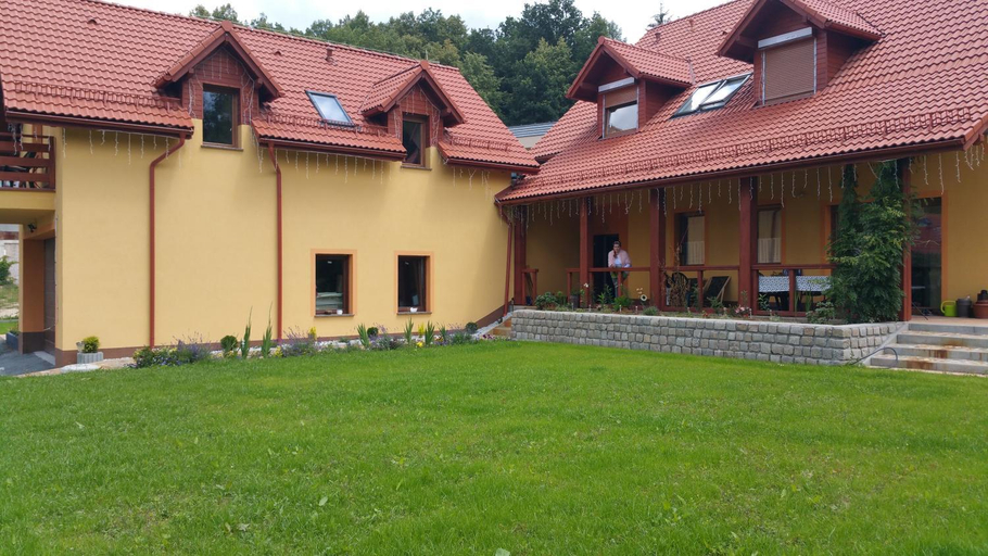 Others 5, Sarna Karkonosze, Jelenia Góra