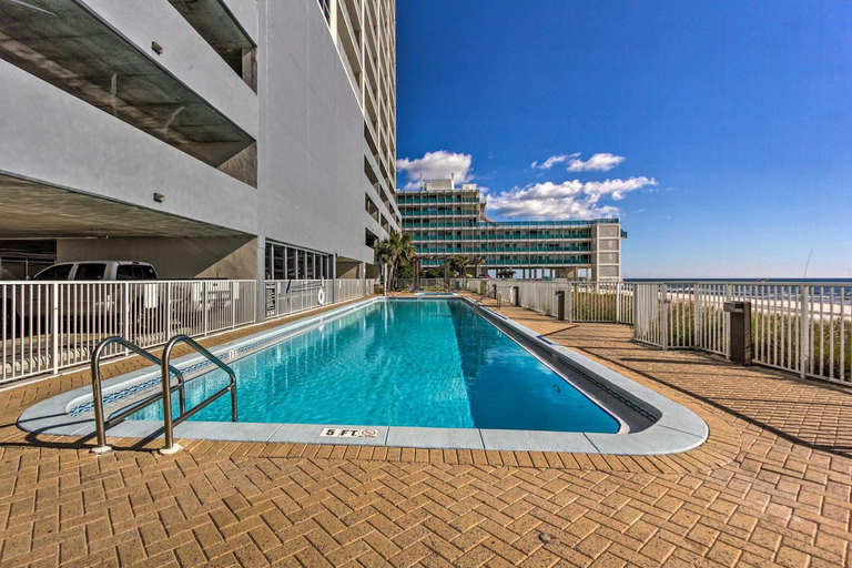 Sport & Beauty 2, Beachfront PCB Condo w/ Ocean Views & Pool Access!, Bay