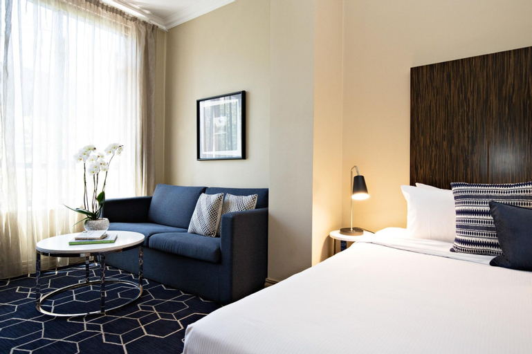 Bedroom 3, Hotel Diplomat, Sydney
