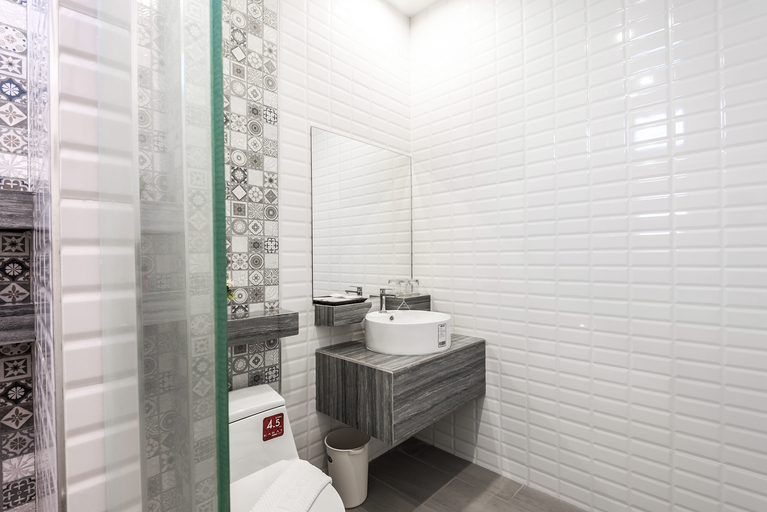Bathroom 1