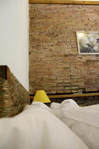 Bedroom 2, pedieos guest house
