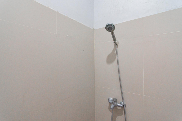 Bathroom 6