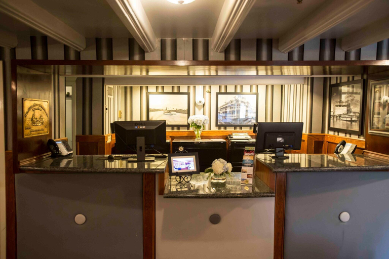 Public Area, Delta King Hotel, Sacramento