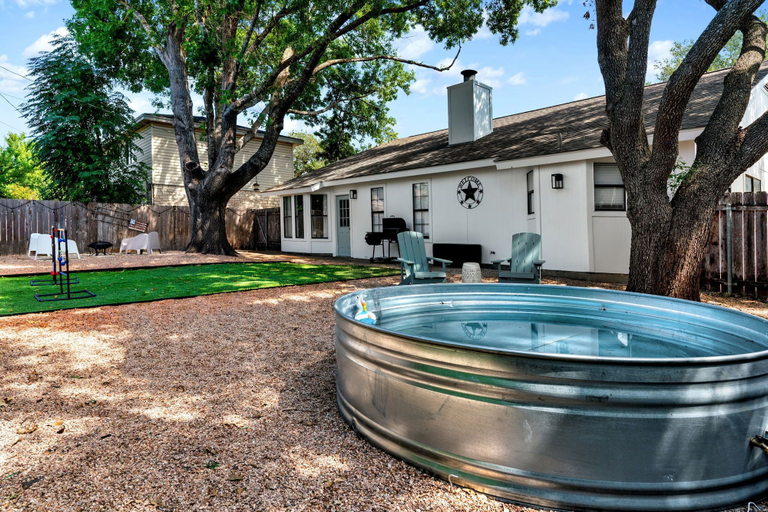 Sport & Beauty 4, Charming & Bright W Lounging Pool, Williamson
