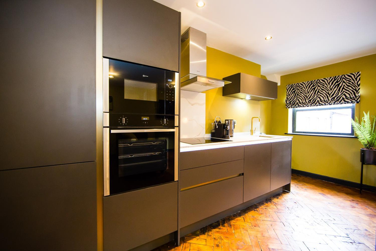 Others 2, LS1 - Luxury City Centre Apartments Leeds, Leeds