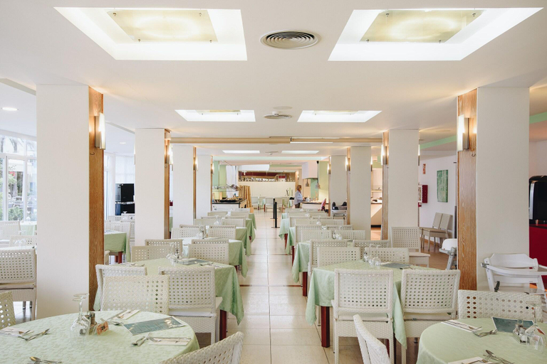 Food & Drinks 5, Ivory Playa , Baleares