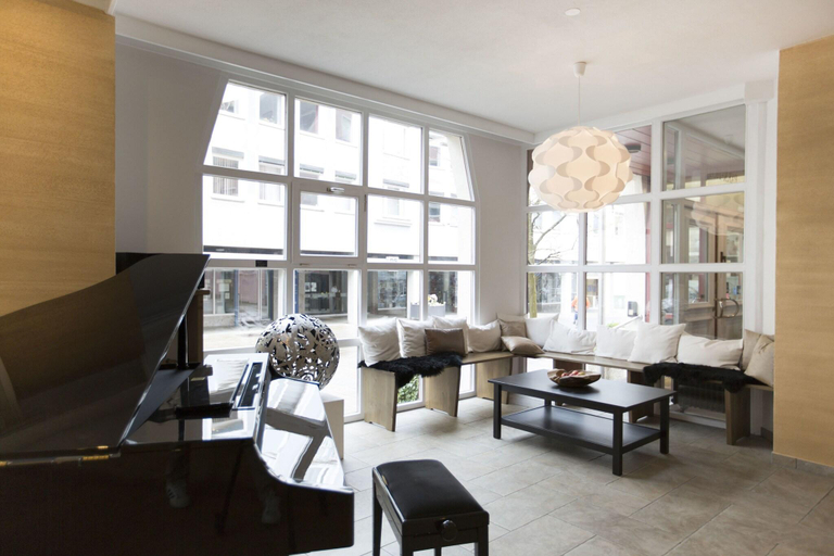 Public Area 3, Drexel's Parkhotel, Memmingen