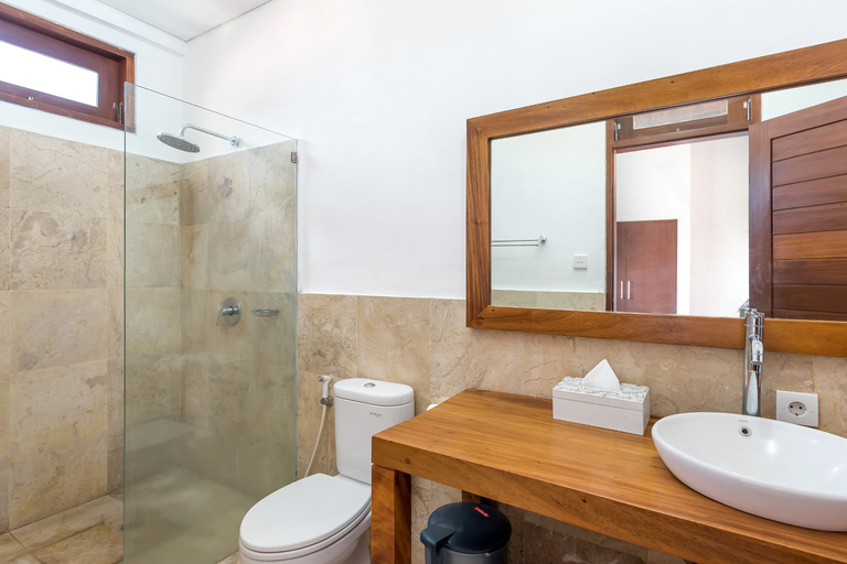 Bathroom 2, Villa Siki Sanur, Denpasar