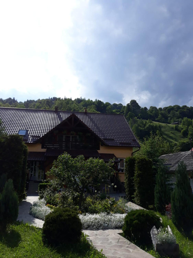 Others 4, Casa Lucia, Damuc