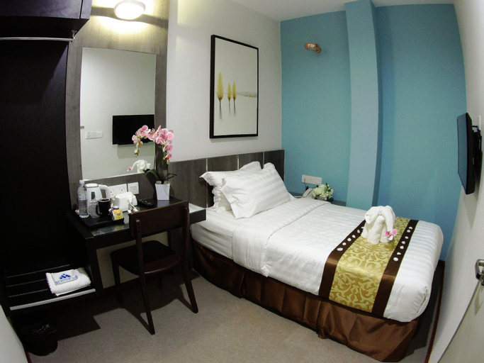 Bedroom 5