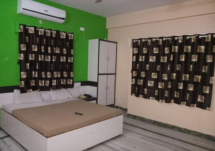 Bedroom 2, Hotel Kaustubh Shirdi, Ahmadnagar