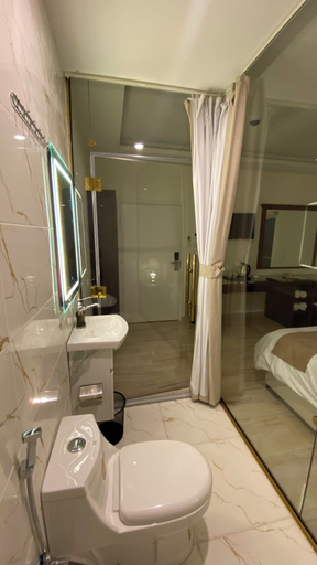 Bathroom 2, Eighth Wonders Hotel, Wadi Musa
