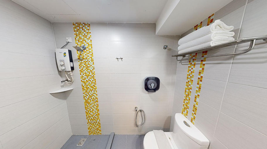 Bathroom 5