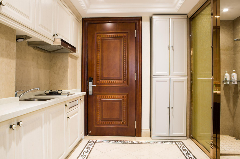 Dining Room 4