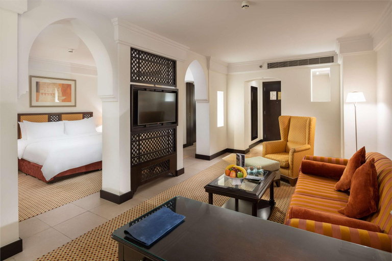 Bedroom 3, Radisson Blu Hotel Riyadh, Riyadh