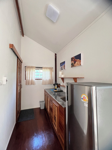 Dining Room 4
