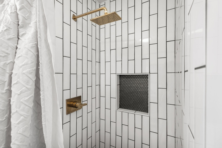 Bathroom 4, The Heritage Hideaway Views Games & More, Travis