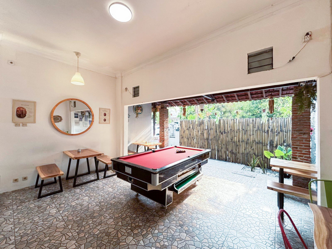 Food & Drinks 5, OstiC House, Yogyakarta