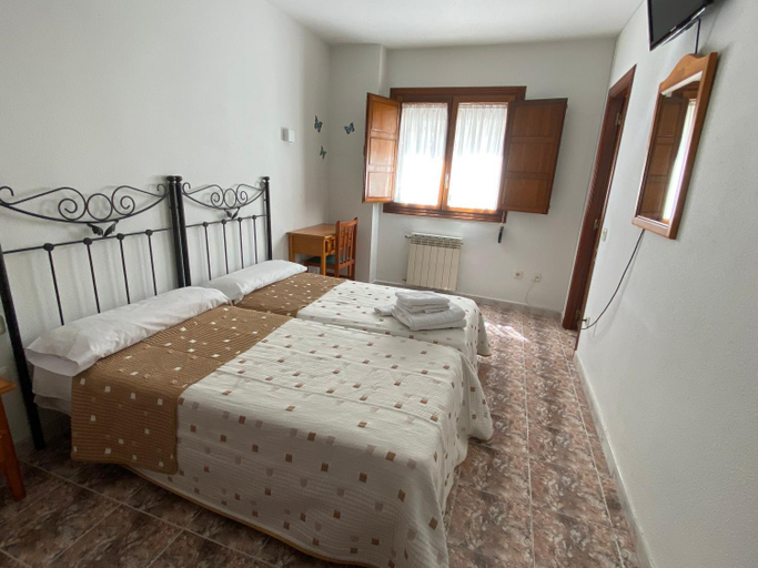 Others 4, Hostal La Alberca, Salamanca