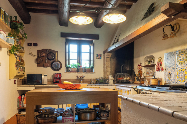 Food & Drinks 5, Casale Farnia - Tenuta di campagna con piscina immersa nel verde, Terni