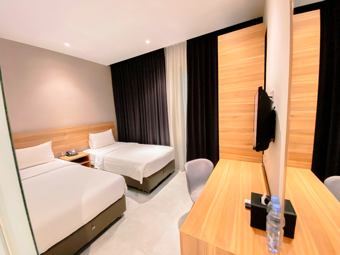 Bedroom 6