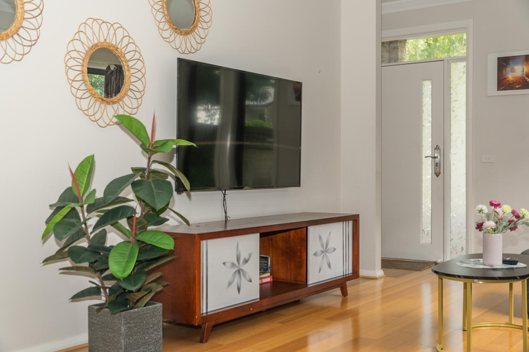 Facilities 3, 4 BRM Brand New house near Box Hill, Melbourne