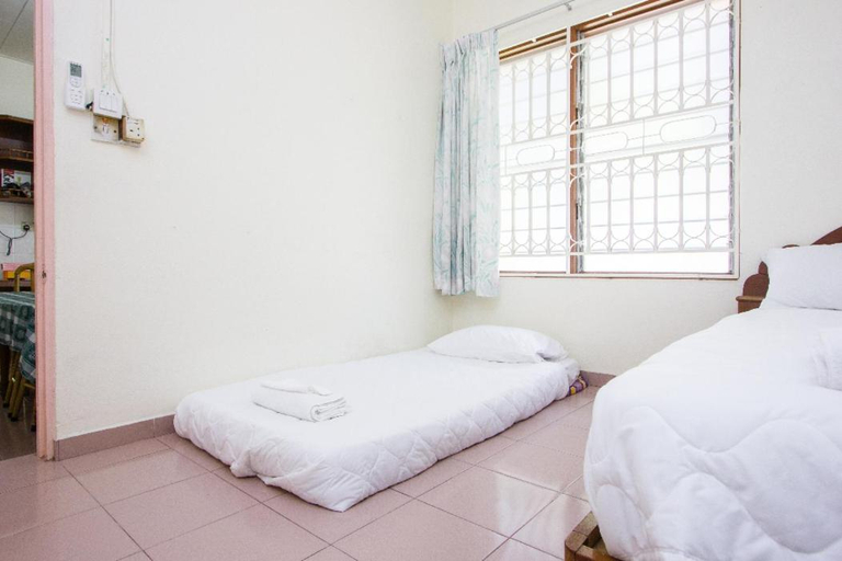 Others 4, Sweet Home With 2 Auto Gates @ BM, Penang, M'sia, Central Seberang Perai
