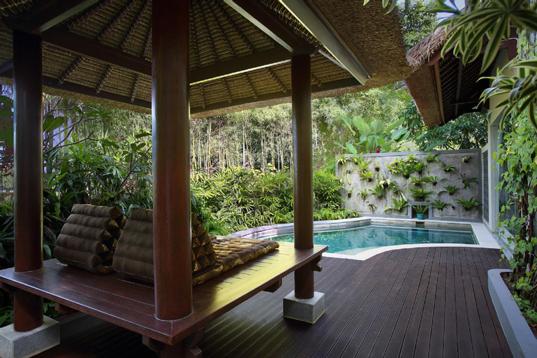 Swimming Pool 3