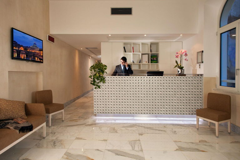 Public Area 4, Floris Hotel, Rome